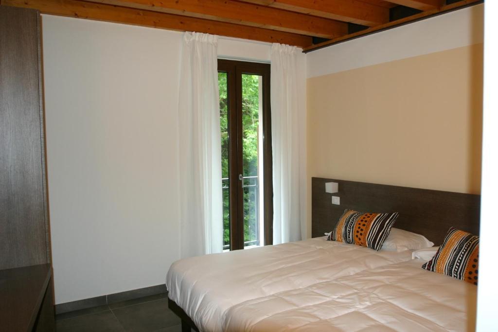 Hotel Il Mulinum Porlezza Habitación foto